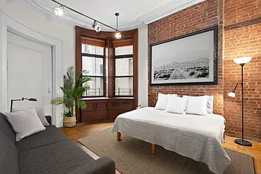 293 Riverside Drive, #2B