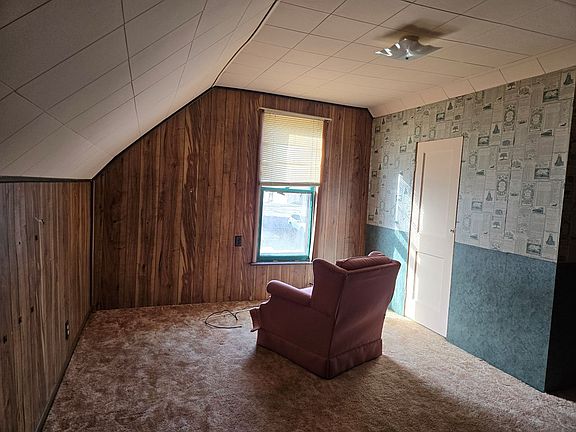 9th image of this home