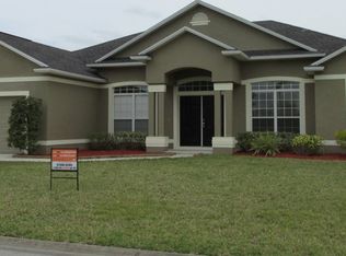 8206 Woodvine Cir, Lakeland, FL 33810