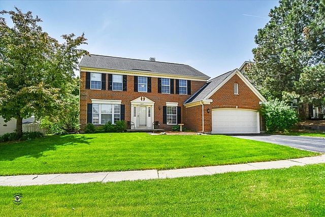 1st image of 627 Morning Glory Ln