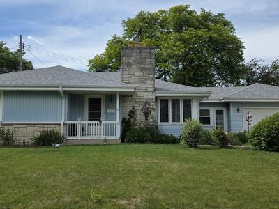 8914 W Stuth AVENUE, West Allis, WI, 53227