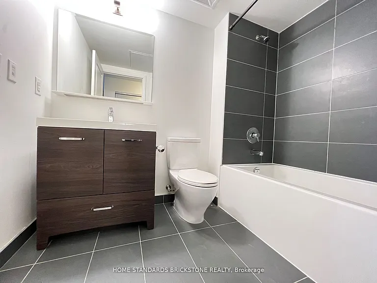 1080 Bay St #3609 — Photo 8