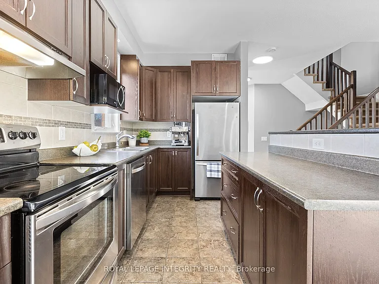 179 Flat Sedge Cres — Photo 8
