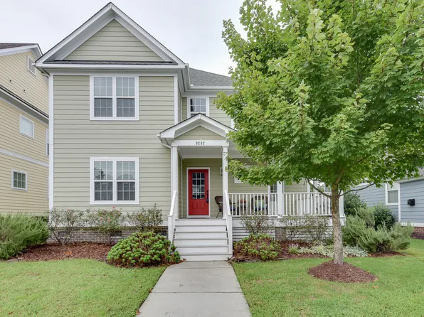 3232 Conservancy Dr, Chesapeake, VA 23323