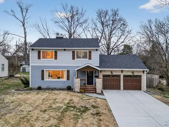 6204 W 61st Ter, Mission, KS 66202