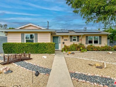 24333 Victory Blvd, West Hills, CA, 91307