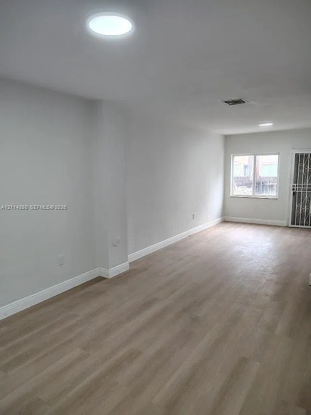Sunset Palm Villas Condo — Photo 4