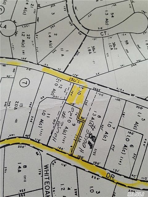 1st image of Maplewood Dr