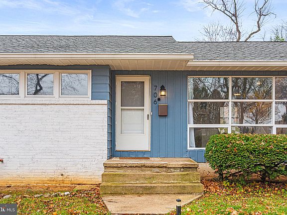 2nd image of 706 Haldeman Blvd