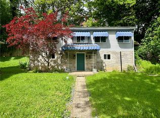 31 Elm Ln, Pittsburgh, PA