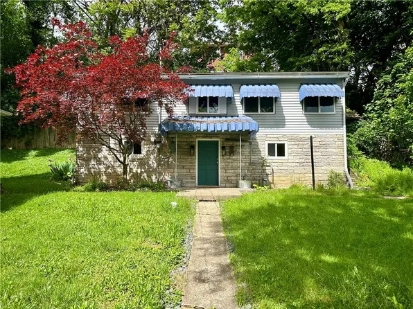 31 Elm Ln, Pittsburgh, PA 15223