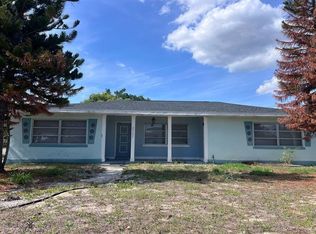 2525 Maple Ave, Lake Wales, FL 33898
