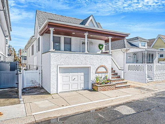 2nd image of 74 Brookline Avenue