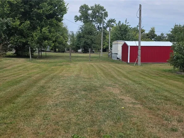 202 W Madison Ave, Casey, IL 62420