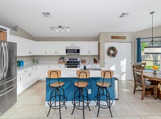 1363 N McKenna Ln, Gilbert, AZ 85233