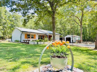 28 Nameoki Dr, Cherokee Village, AR 72529