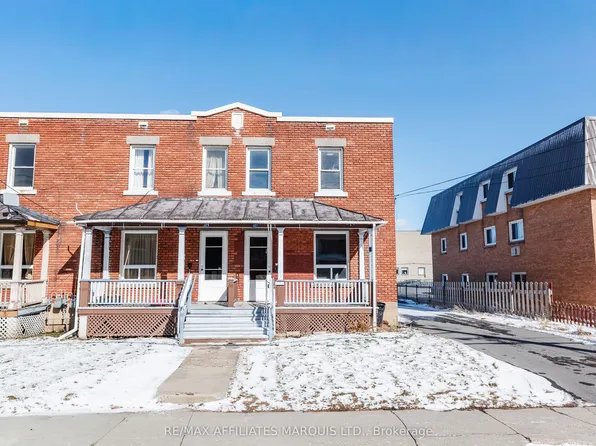 127 1st St W, Cornwall, ON K6J 1C2