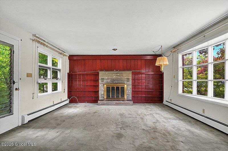 4th image of 51 Grieme Avenue
