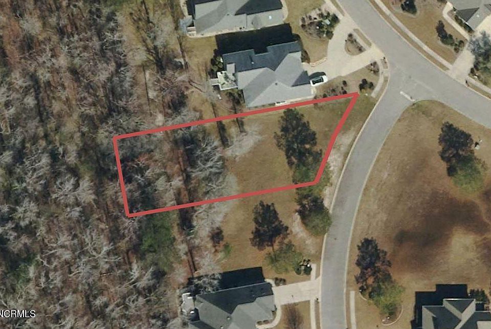 1st image of 1011 Montgomery Court NW