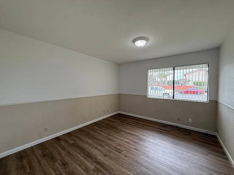 1693 E Alvin Ave — Photo 34