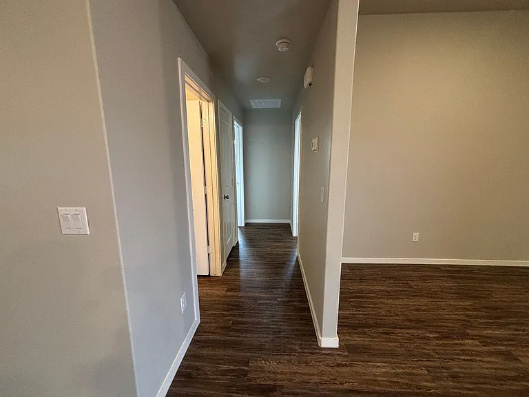 3506 Trenton Ave — Photo 9