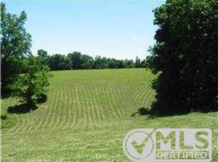 2272 Daniels Rd, Greenbrier, TN 37073