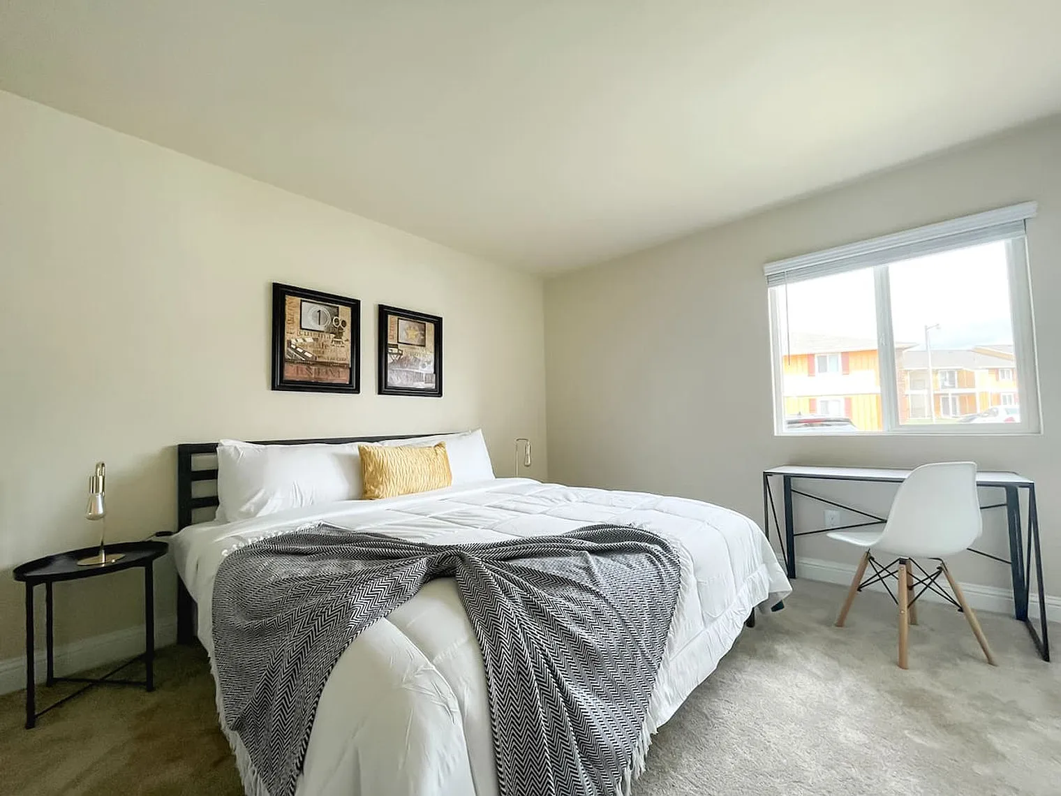 1 bed, 1.0 bath, $1,948 — Photo 3