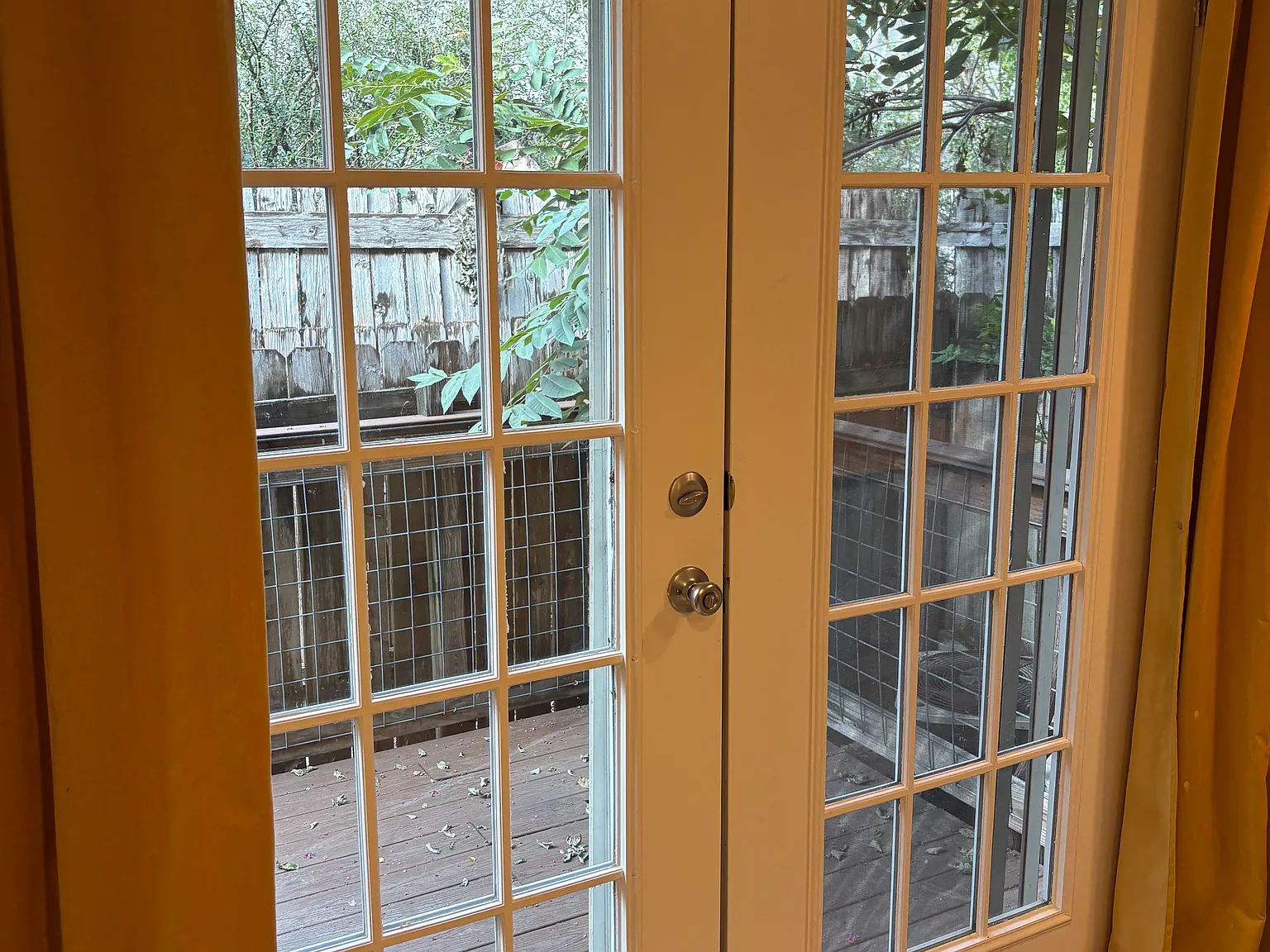 2110 Kinney Ave — Photo 3