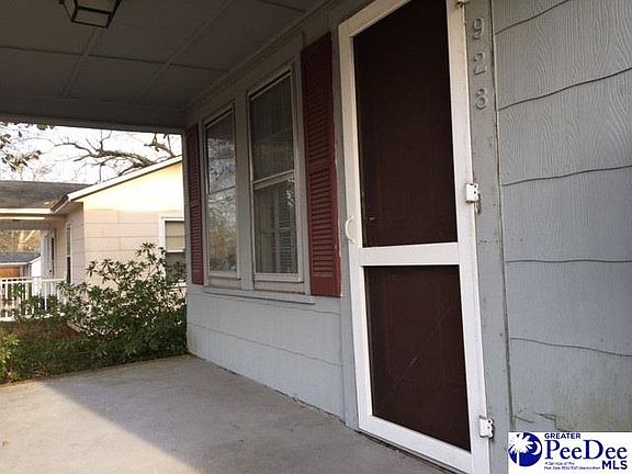 2nd image of 923 E Home Ave