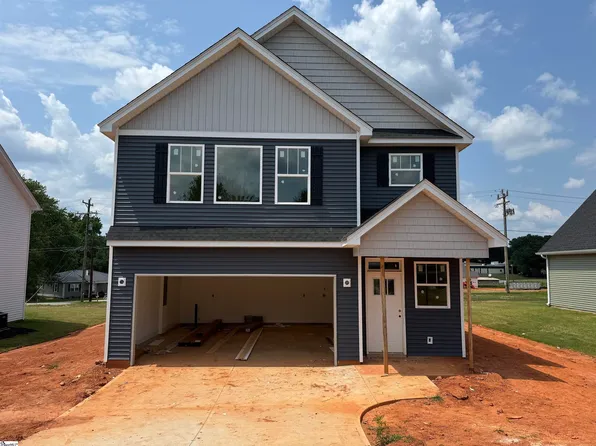 112 Woodbury Dr, Easley, SC 29640