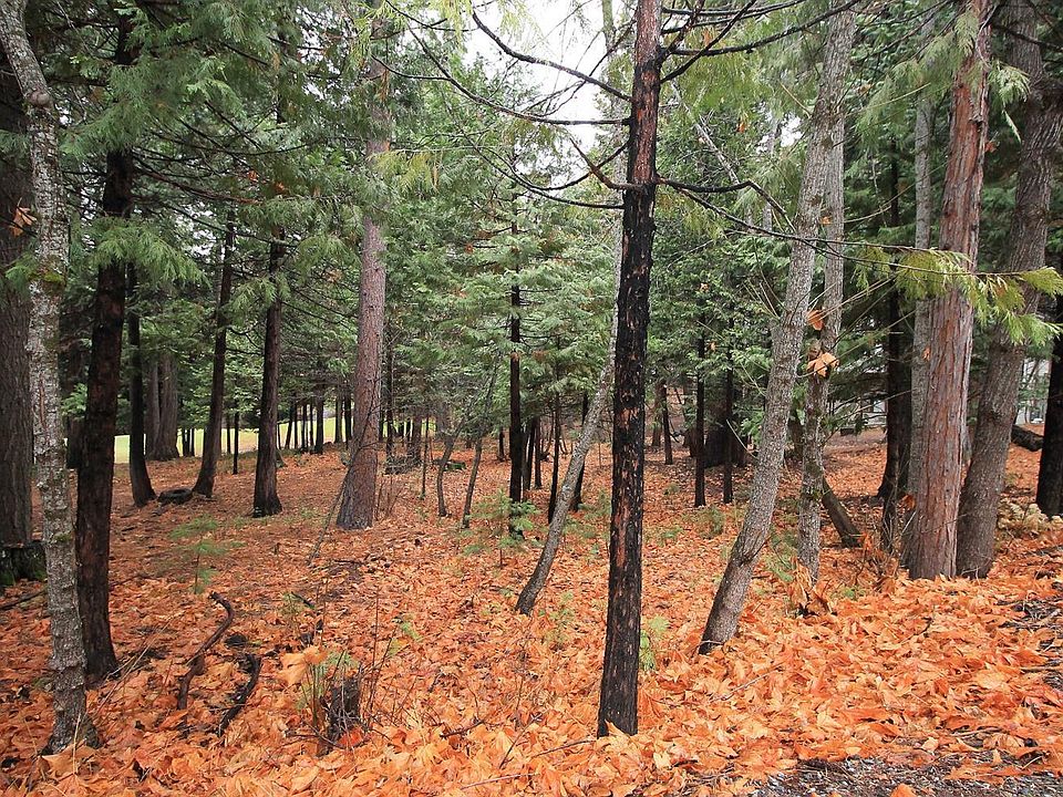 2nd image of 1488 Meadow Dr Lot 60