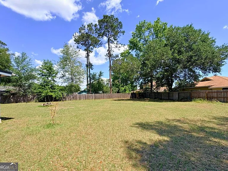 142 Woodvalley Ct — Photo 50