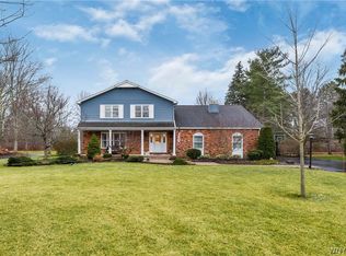 382 Dansworth Rd, Youngstown, NY 14174