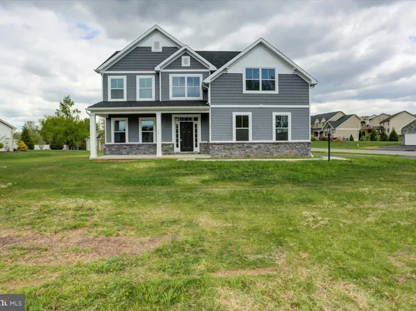 103 Granny Smith Ln, Fayetteville, PA 17222