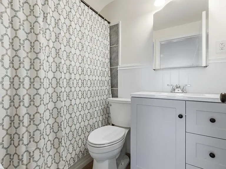 280 Washington St #2 — Photo 13