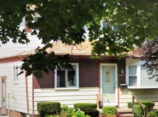 7474 Katherine St, Taylor, MI