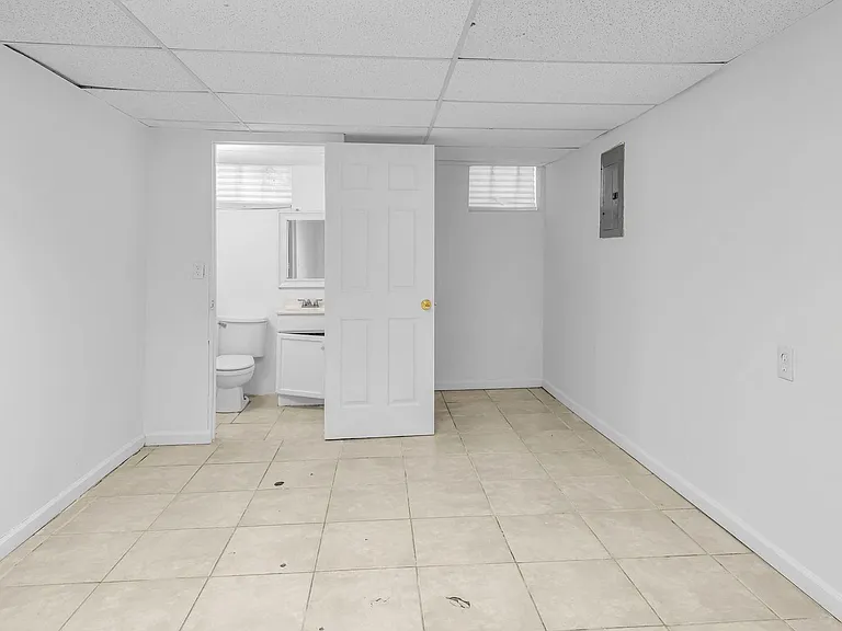 3393 Robb Ave — Photo 27