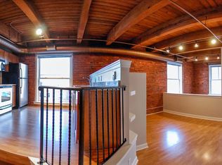 706 Broadway St #412, Kansas City, MO 64105