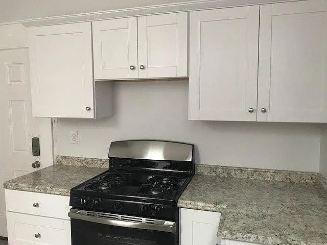 223 W Hill St #1 — Photo 15