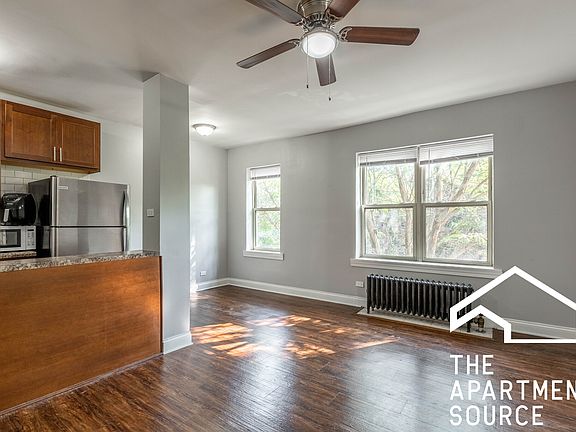 4th image of 4756 N Maplewood Ave APT 307