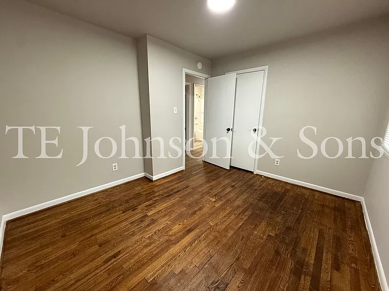 425 Cody Cir — Photo 22