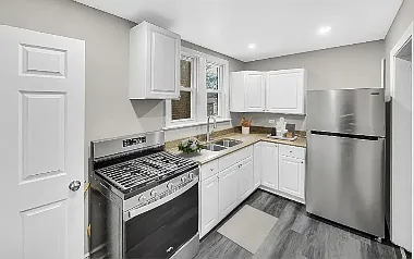 8900 S Dauphin Ave — Photo 10