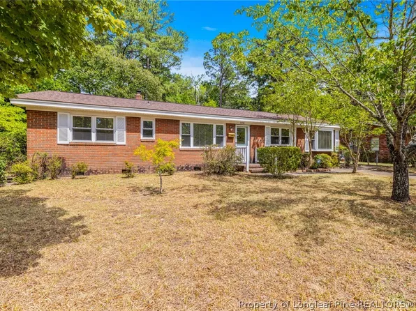 3220 Broadview Dr, Fayetteville, NC 28301
