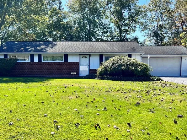 1690 Luke Dr, Streetsboro, OH 44241