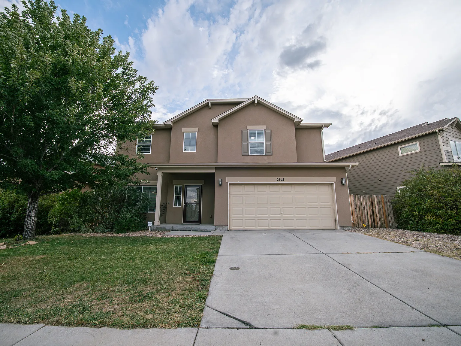 5 bed, 3429 sqft, $2,995 — Photo 1