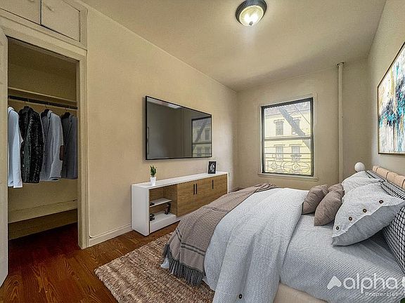 4th image of 470 W 166th St APT 43