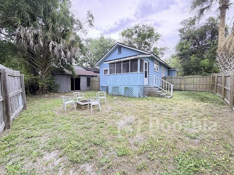 1763 Landon Ave — Photo 16