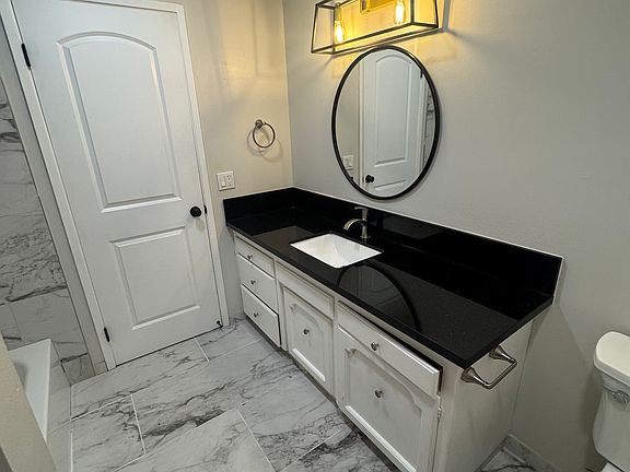2nd image of 6020 N Poplar Ave #203