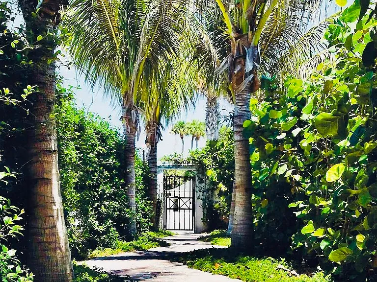 111 Beachwalk Ln — Photo 46