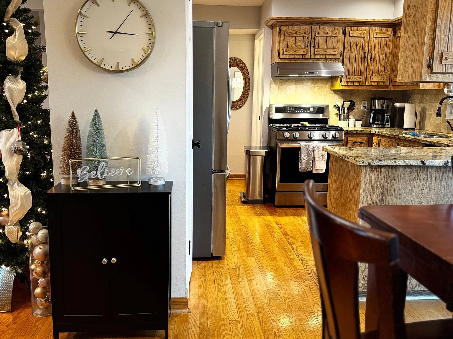 3 bed, 1.5 bath, 1650 sqft, $2,550 — Photo 4